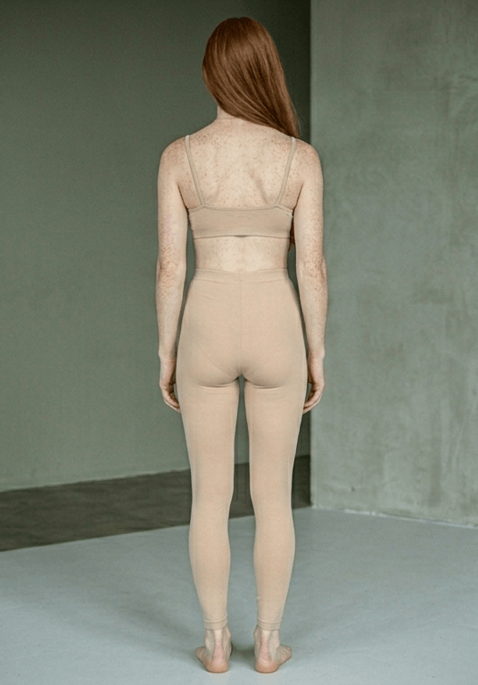Example photo: Full body — back — Head to toe from behind, simple background.